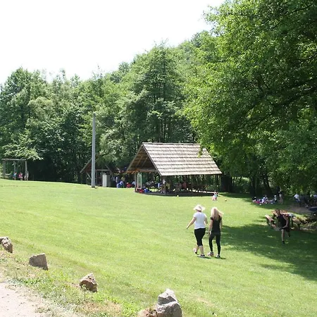 Konukevi Duboka *
